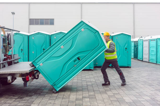 Best Portable restroom trailer rental  in Gordon Heights, NY
