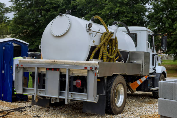 Best Portable restroom trailer rental  in Gordon Heights, NY